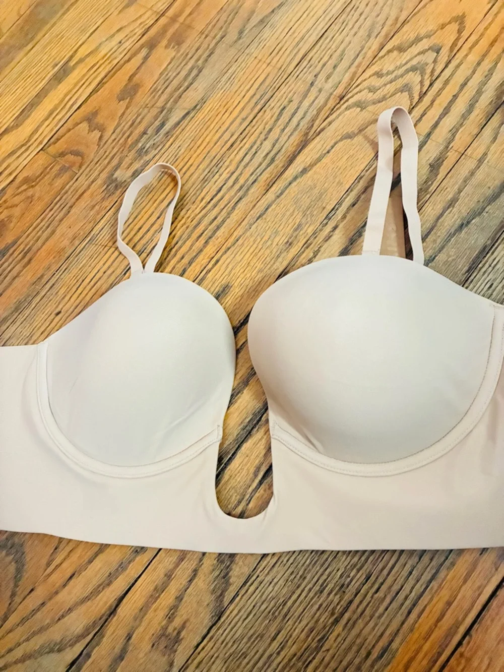 SKIMS Deep Plunge Shapewear Bra – Clay Nude Seamless – Size 3X - Picture 3 of 5